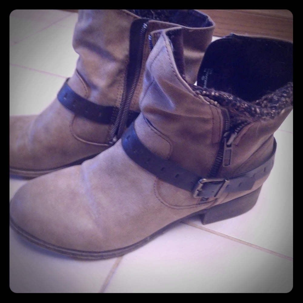 Jellypop size 8 booties
